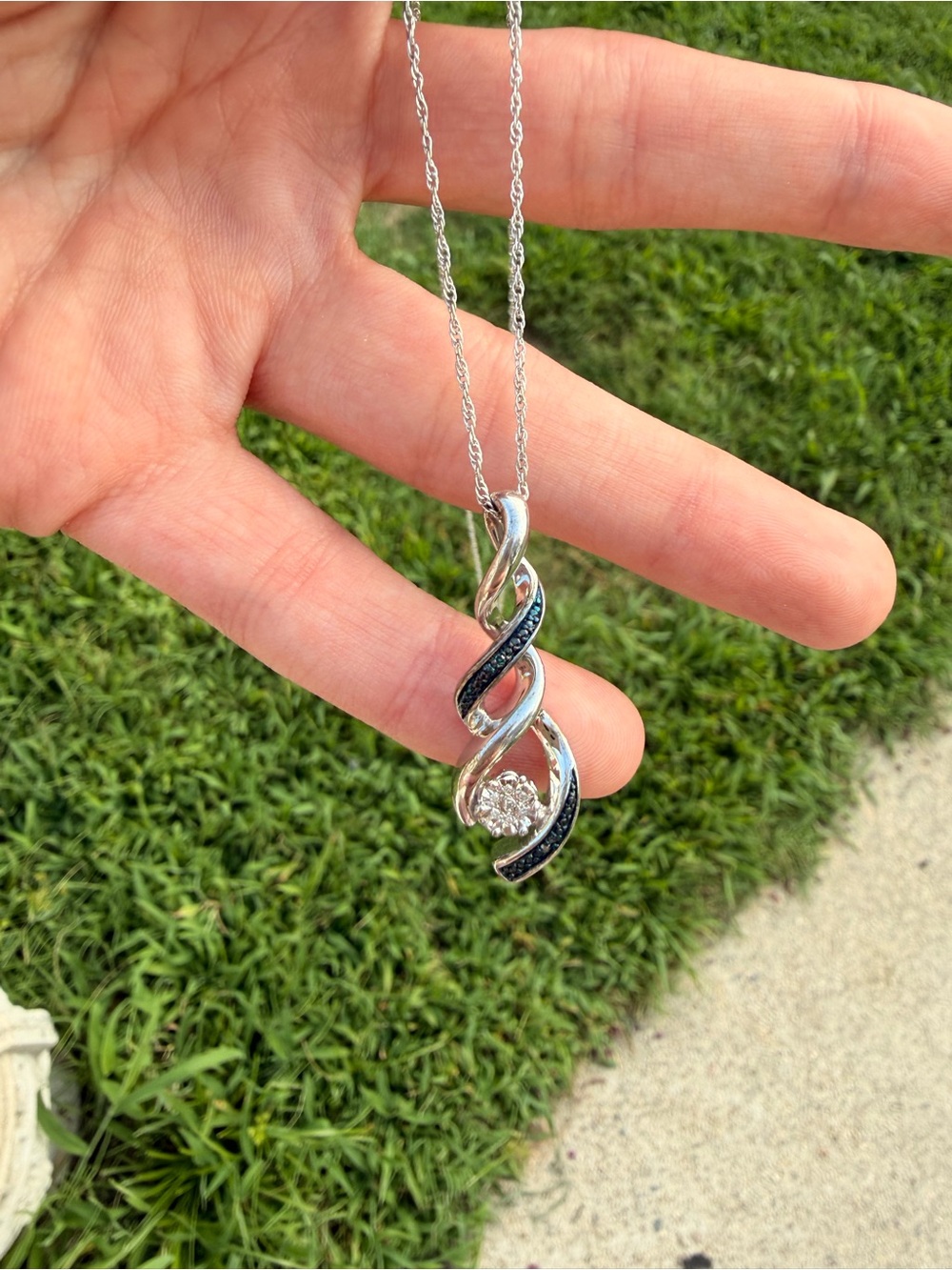 Kay Jewelers Sterling Silver Blue & White Diamond Twist Necklace